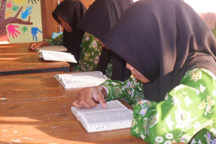 Pembiasaan Membaca Al-Qur'an Setiap Pagi