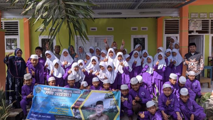 PENTINGKAH SOSIALISASI PPDB MTsN 2 TJT ??