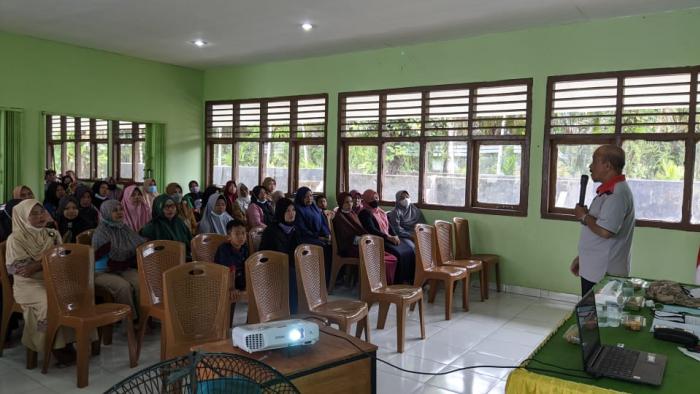 SOSIALISASI UAM KEPADA WALI MURID SOSIALISASI UAM KEPADA WALI MURID