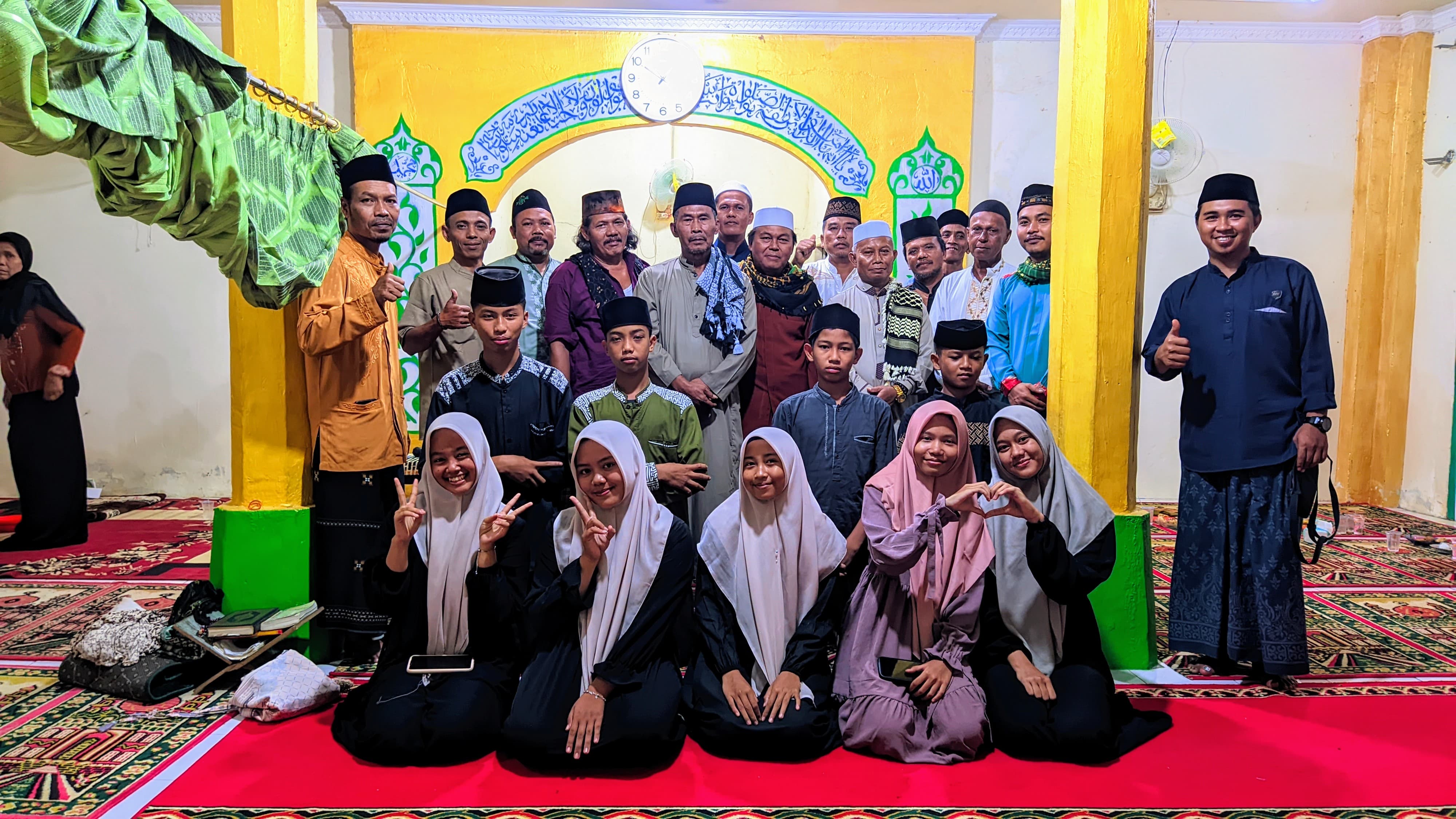 Safari Ramadan Hari Ketiga MTsN 2 Tanjung Jabung Timur di Masjid As-Salafiyah Jalur 1 Harapan Makmur Safari Ramadan Hari Ketiga MTsN 2 Tanjung Jabung Timur di Masjid As-Salafiyah Jalur 1 Harapan Makmur