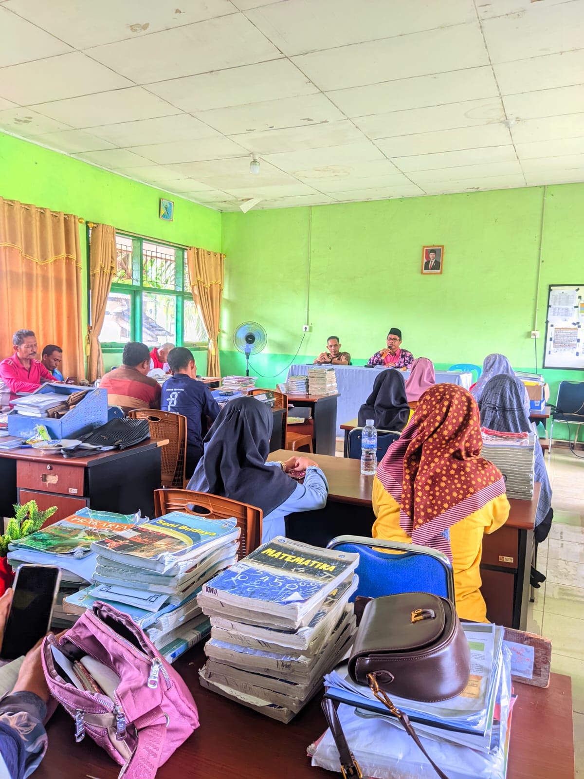 MTsN 2 Tanjung Jabung Timur Matangkan Persiapan Empat Agenda Besar MTsN 2 Tanjung Jabung Timur Matangkan Persiapan Empat Agenda Besar