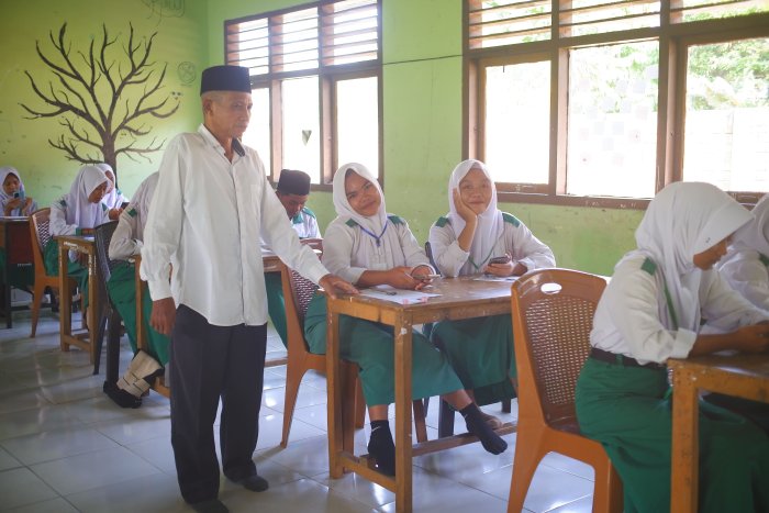 Asesmen Madrasah Berbasis Komputer dan Android di MTsN 2 Tanjung Jabung Timur Resmi Dimulai